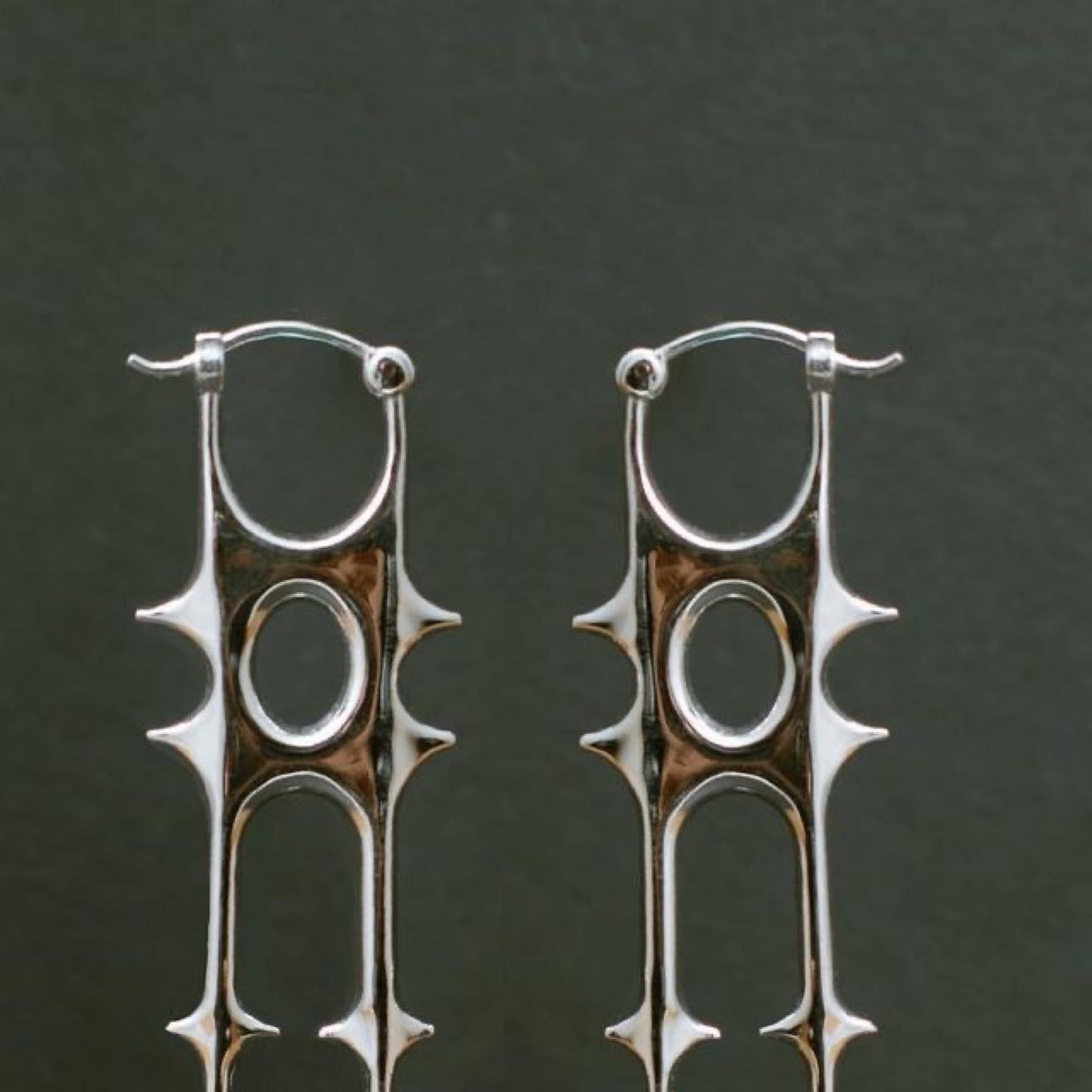 Zinc Alloy Hollow Thorns Earring Ear Clip