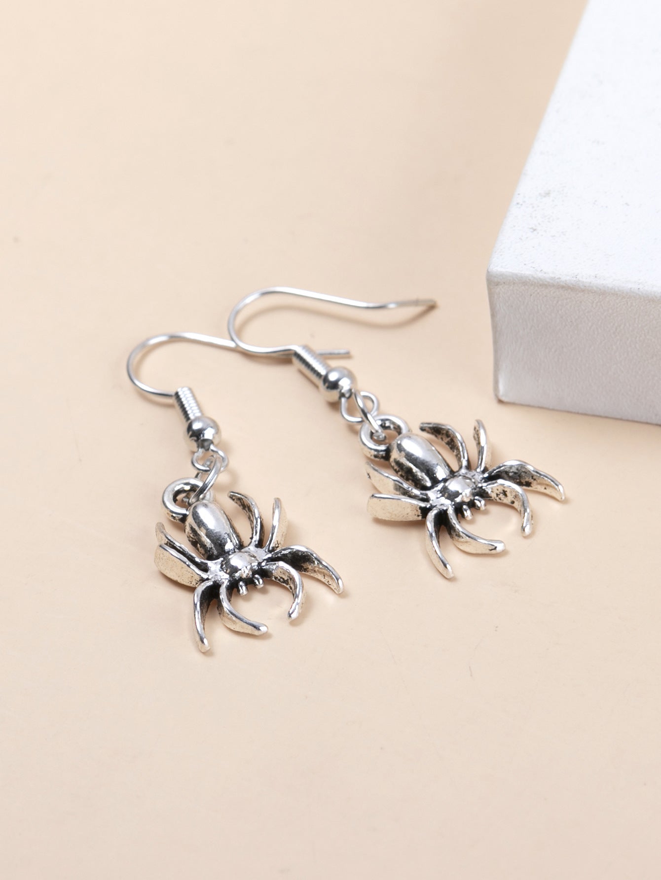 Cartoon Alloy Insect Animal Spider Retro Simple Pendant Earrings