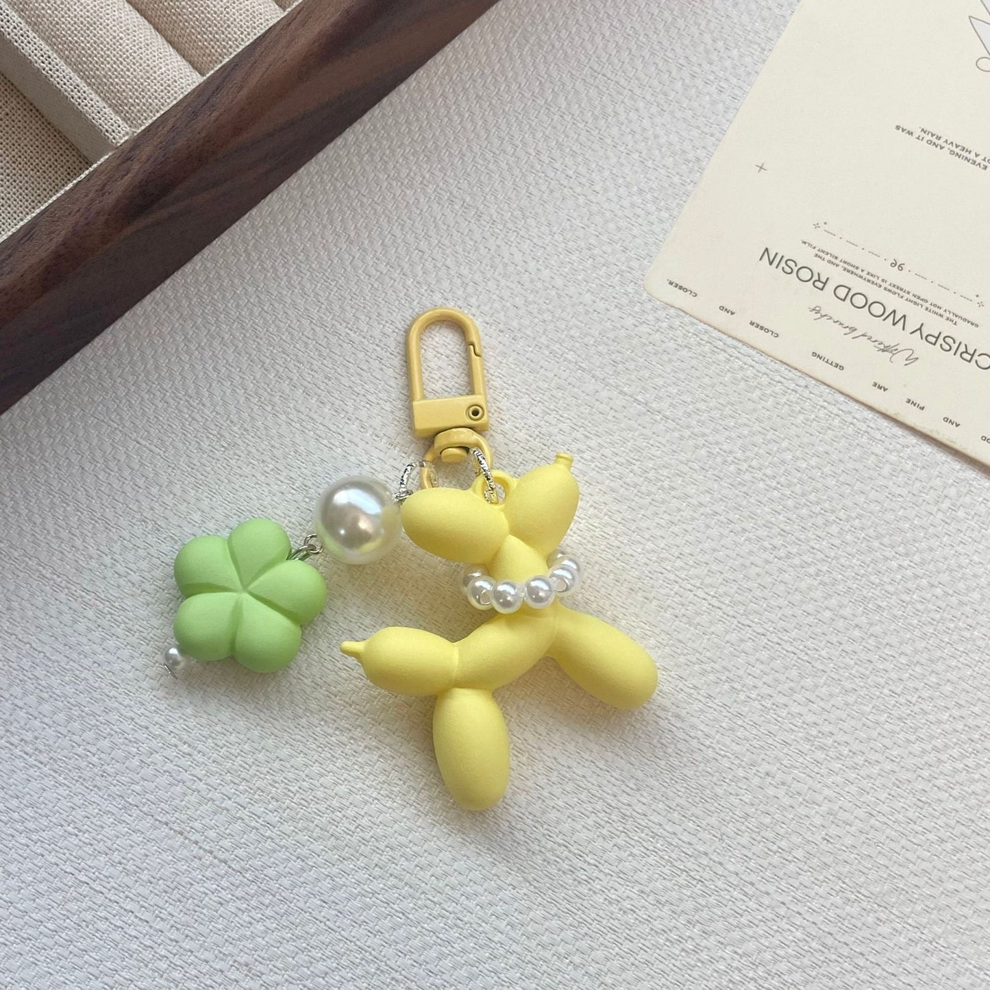 Pearl Balloon Dog Flower Keychain