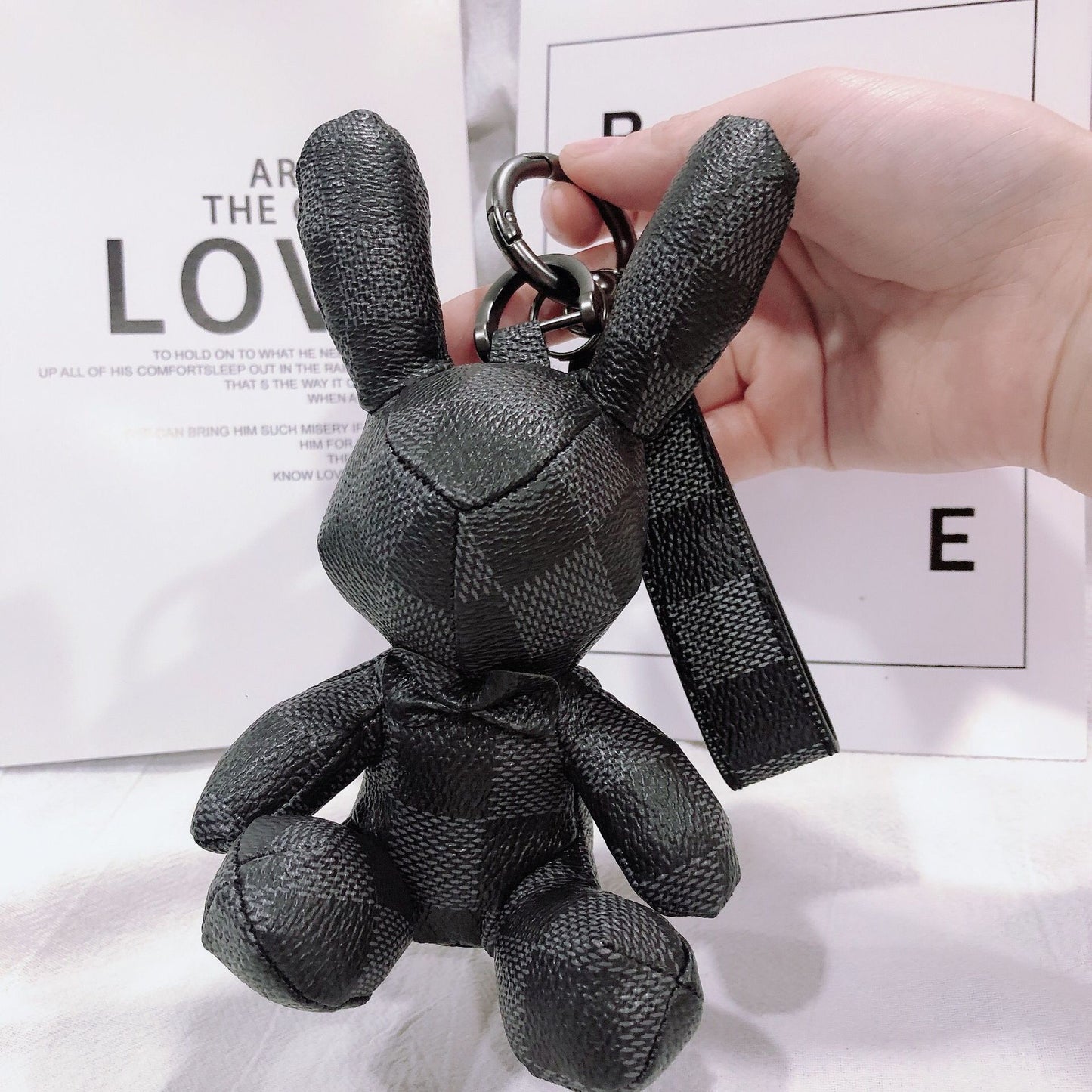 Creative Fashion Leather Bunny Car Keychain Pendant