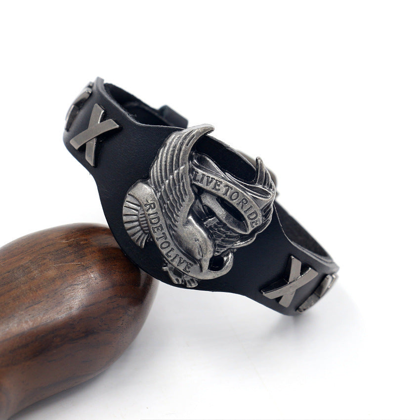 Alloy Eagle Watch-buttom Bracelet Bracelet