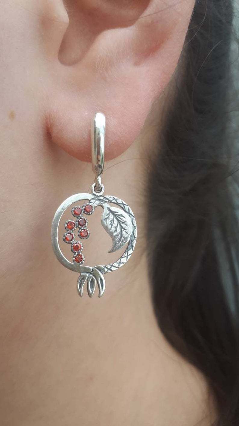 Vintage Inlaid Zircon Earring Pendant For Ladies