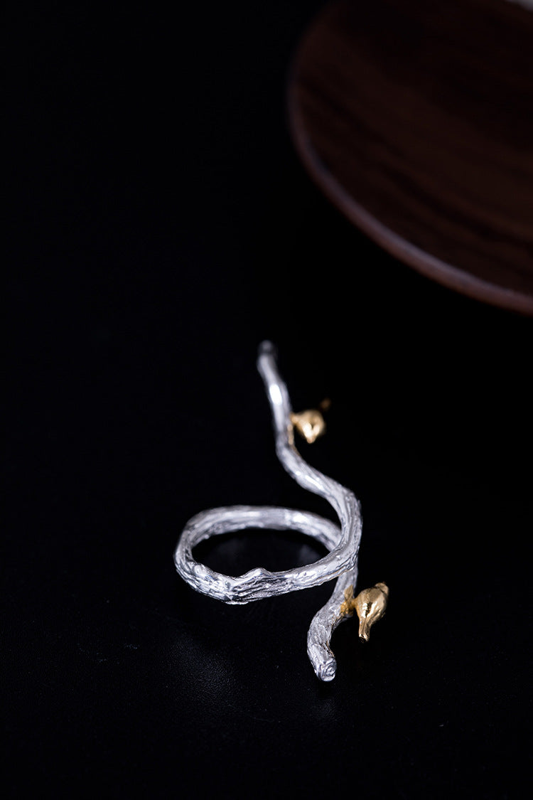 Animal bird ring with adjustable mouth