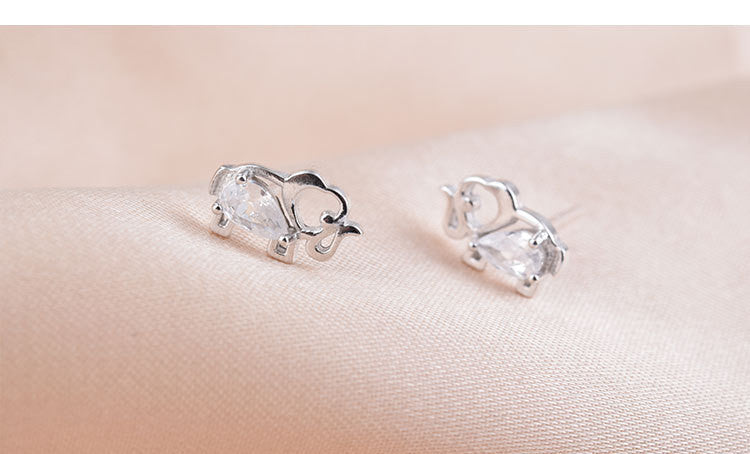 Tremella Nails Female Cute Elephant Earrings 925 Silver Small Elephant Silver Jewelry Jewelry Simple Earrings Accessories