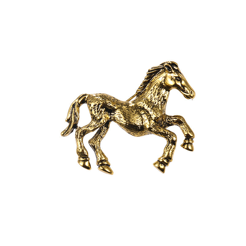 Retro Cute Wooden Horse Brooch Cartoon Small Accessories