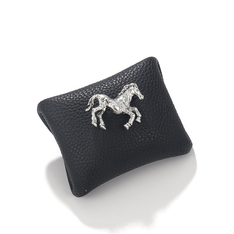 Retro Cute Wooden Horse Brooch Cartoon Small Accessories