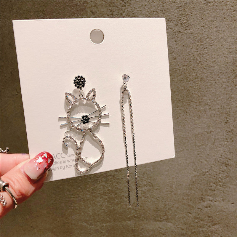 Asymmetrical Cat Earrings Personality Cute Animal Earrings