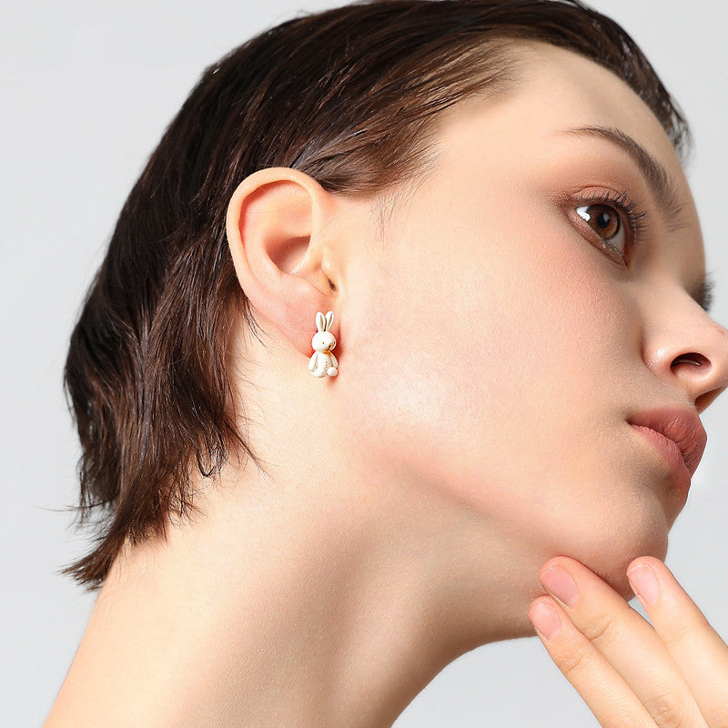 Silver Needle Bunny Earrings Female Summer Personality Cute Animal Small Earrings