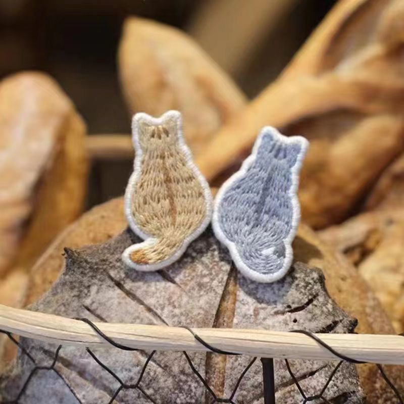 Embroidery Cat Cute Brooch Washing Free Sewing
