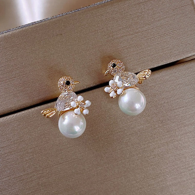 Animal Series Fashionable And Versatile Earrings