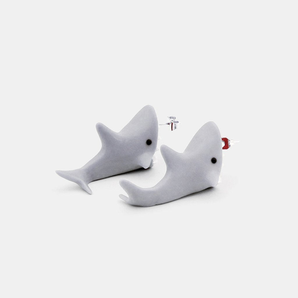 Cartoon Sharks Bite 3d Stud Earrings Women Lovely Casual Sea Animal Fish Jewelry Girls Kawaii Creative Earring Female Cartoon Sharks Bite 3d Stud Earrings Women Lovely Casual Sea Animal Fish Jewelry