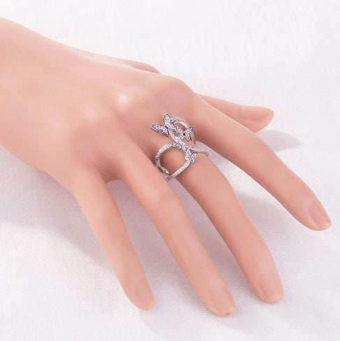 Butterfly split calf ring wedding ring