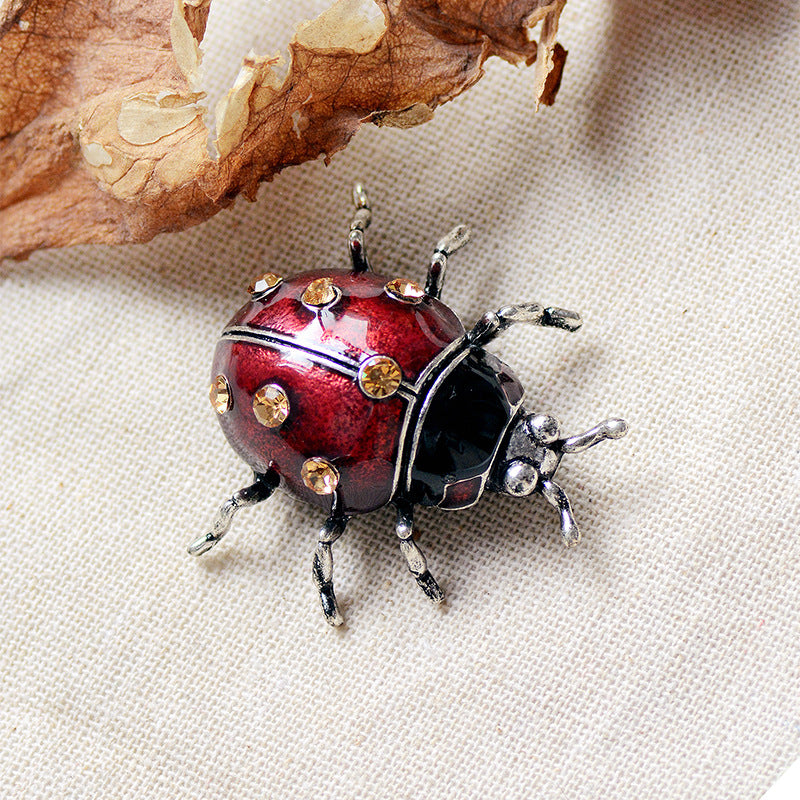 Retro Temperament Glaze Ladybug Brooch