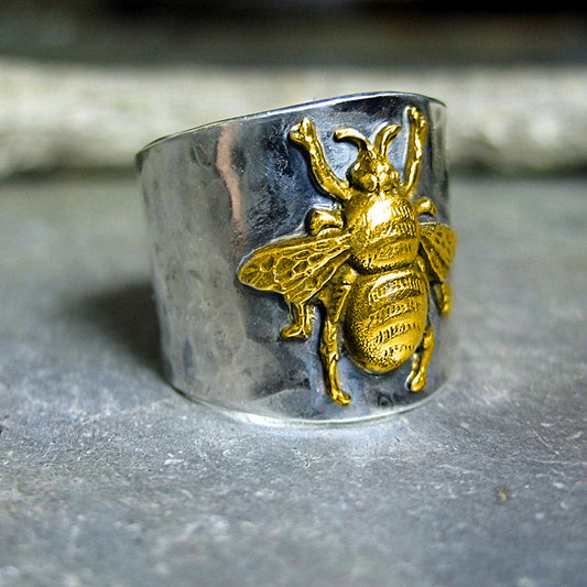 Vintage Hammered Two-tone Animal Ring