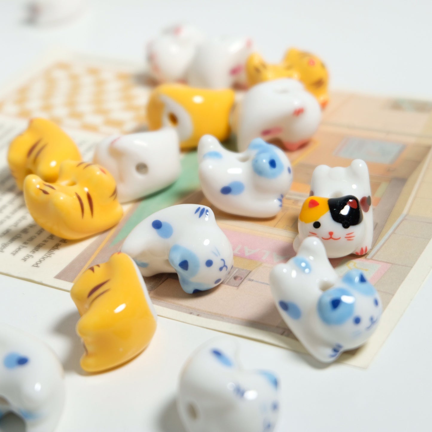 Cute Cat Beaded Wind Chimes Bracelet Necklace Handmade Lying Cute Cute Animal Ceramic Ornament