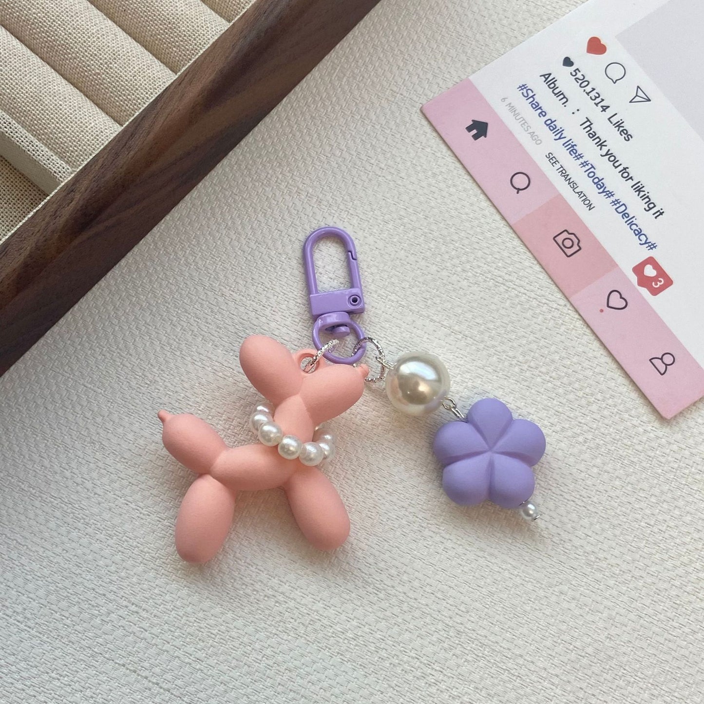 Pearl Balloon Dog Flower Keychain