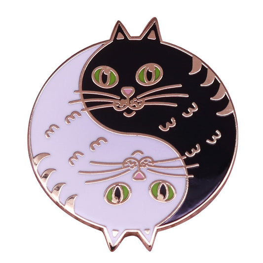 Creative Girlfriends Clothes Decoration Pin Cute Brooch