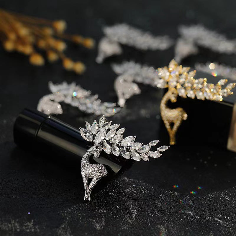 New Elk Brooch High Korean Corsage Niche Christmas Pin