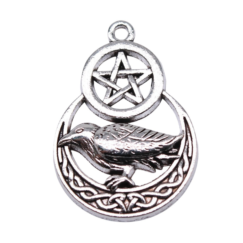 Women's Creative Hip Hop Rock Pentagram Crow Shape Pendant Jewelry Accessories