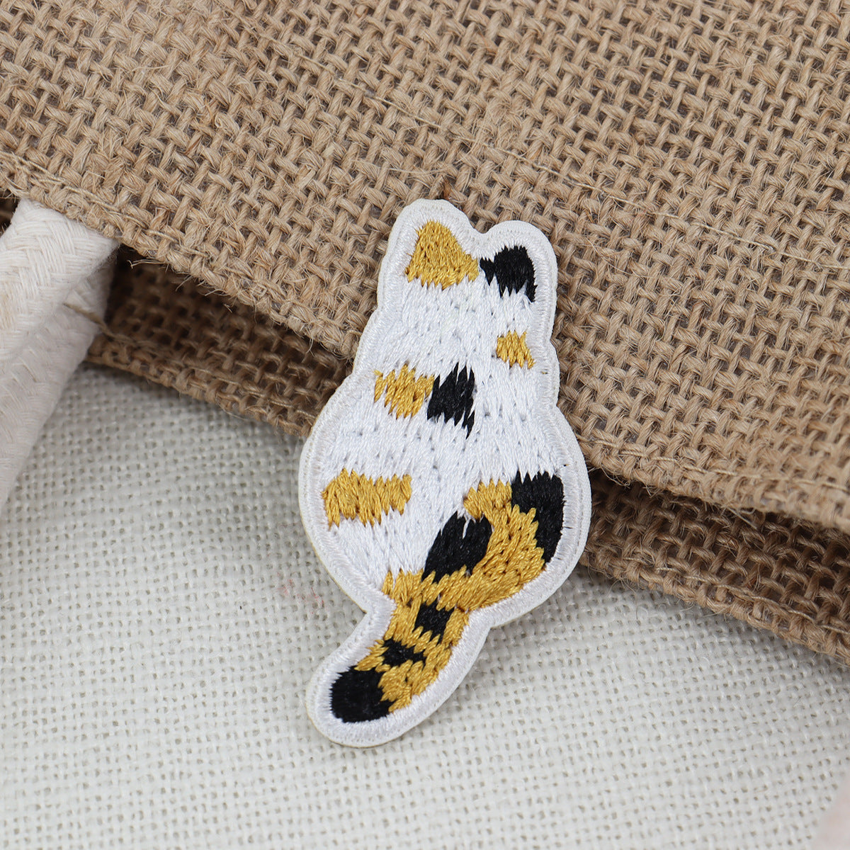 Embroidery Cat Cute Brooch Washing Free Sewing