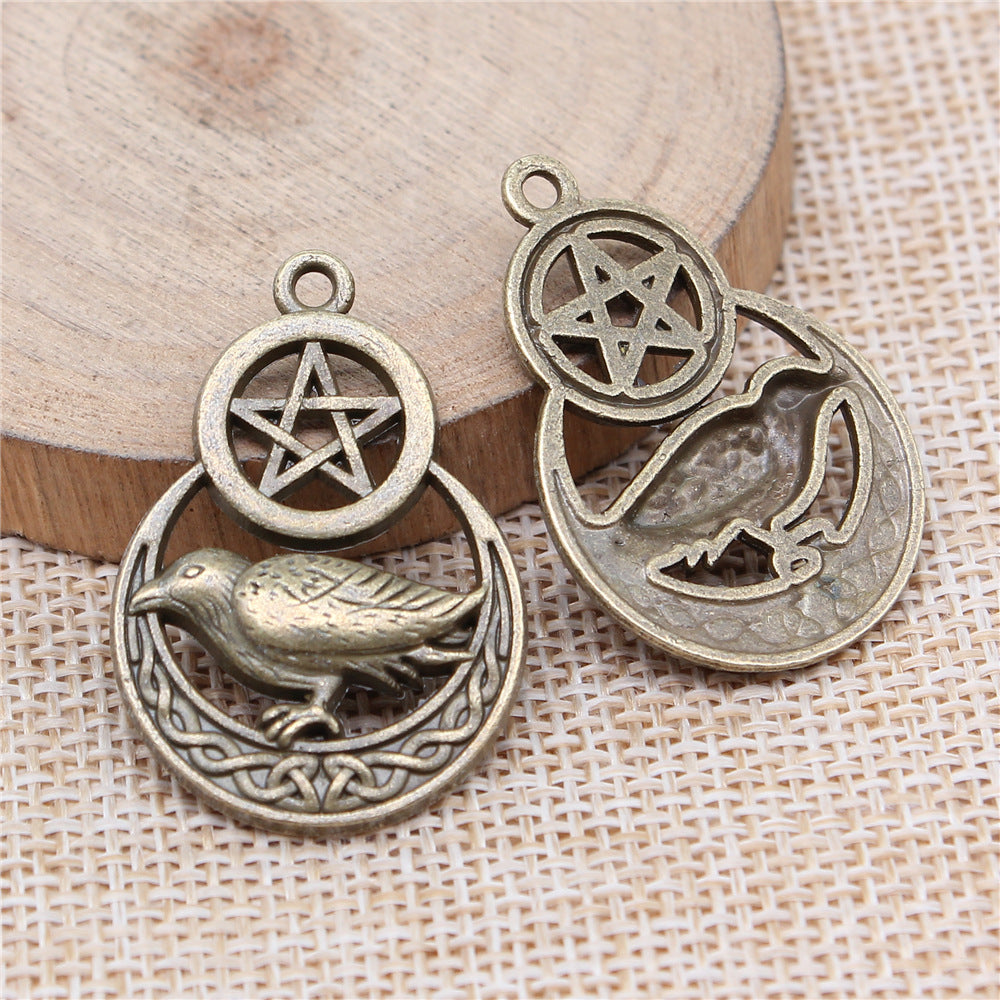 Women's Creative Hip Hop Rock Pentagram Crow Shape Pendant Jewelry Accessories