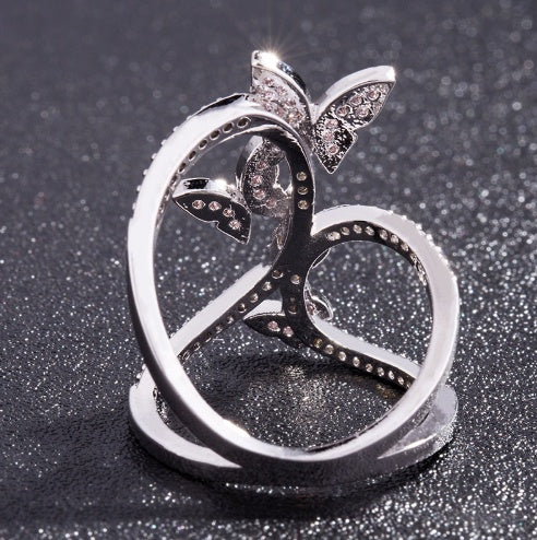 Butterfly split calf ring wedding ring