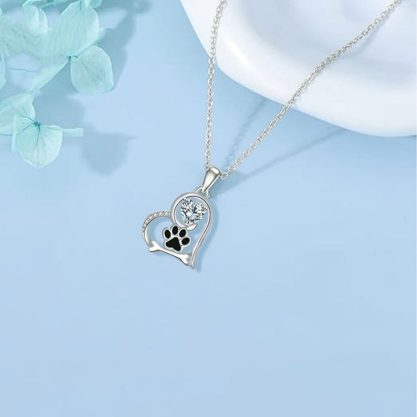 Creative Personality Dog Paw Print Shiny Necklace