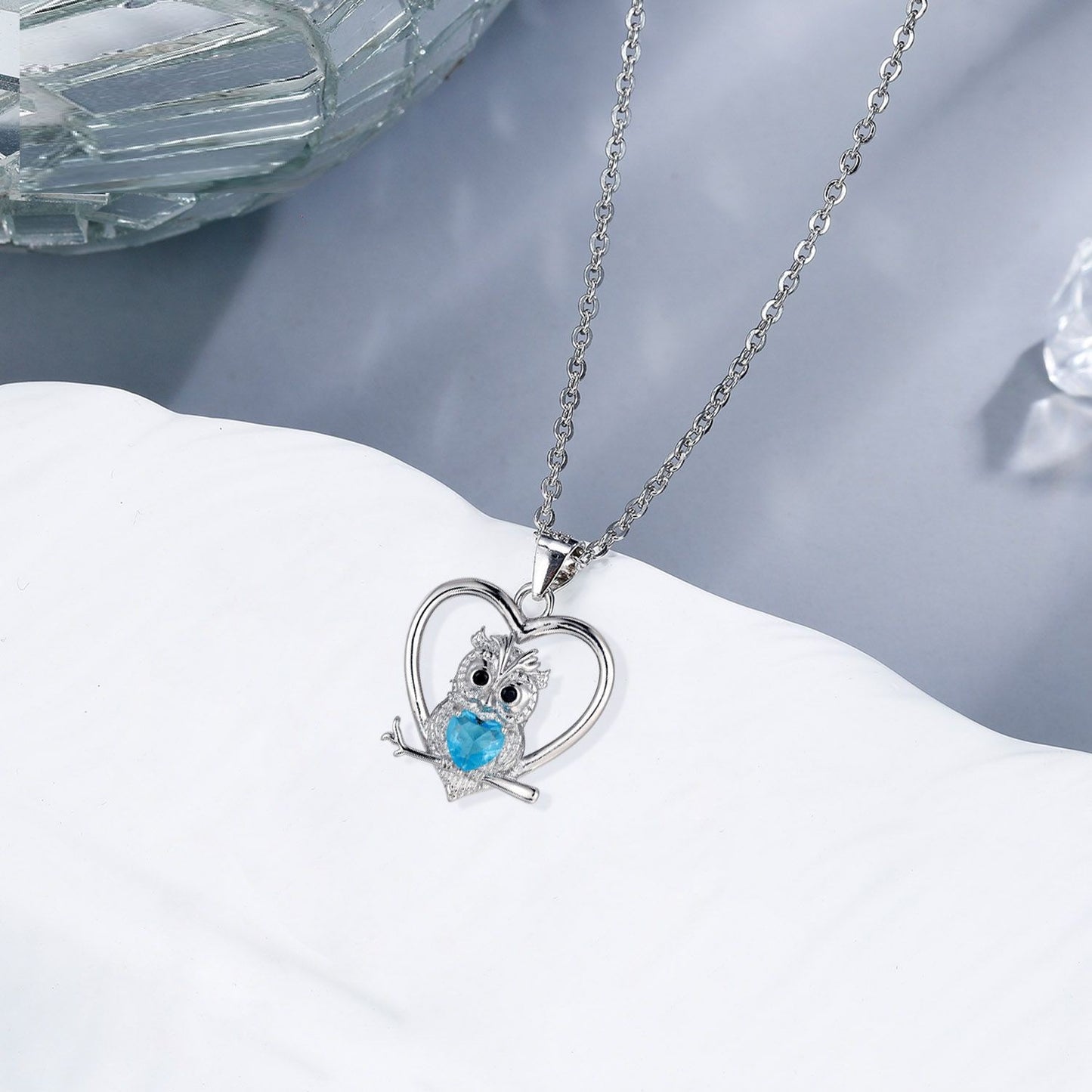 European And American Blue Heart Jewelry Owl Pendant Necklace