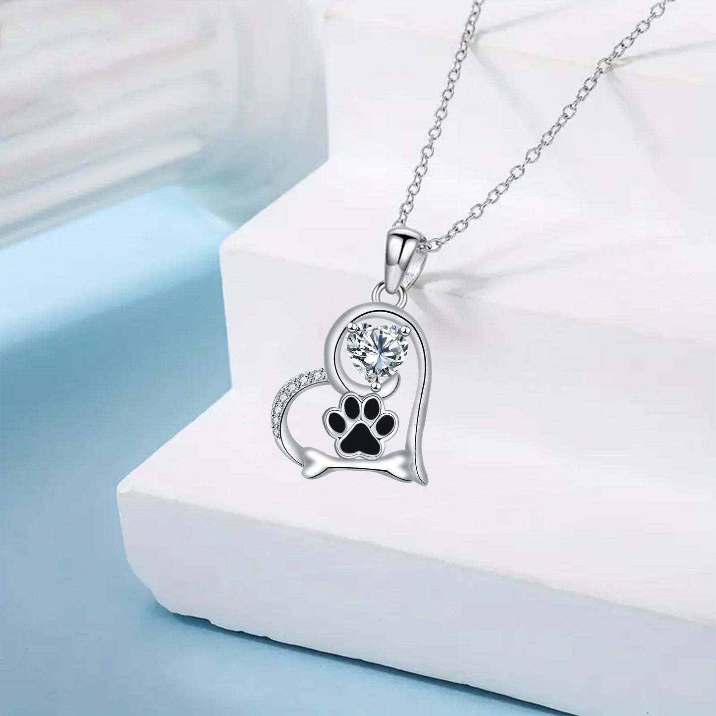 Creative Personality Dog Paw Print Shiny Necklace