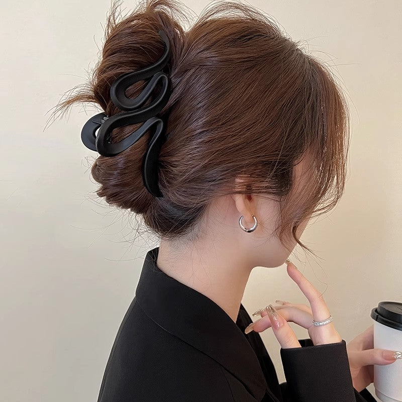 Women's High-grade Shark Clip Hair Accessories