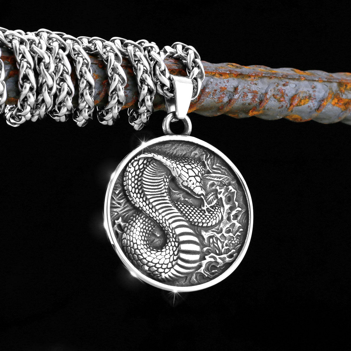 European And American Hip-hop Retro Titanium Steel Jewelry