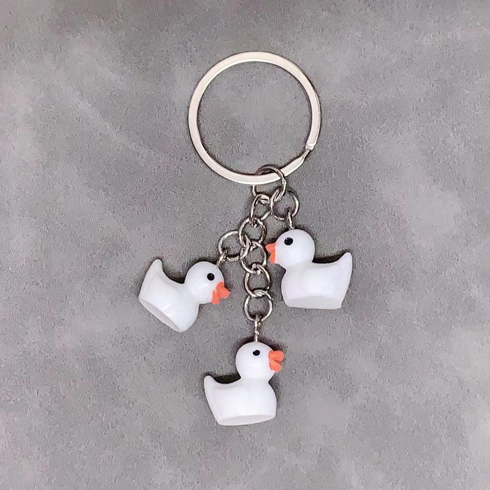 Simple Resin Small Yellow Duck Keychain Animal Pendant Duck Pendant Key Chain Accessories For Women