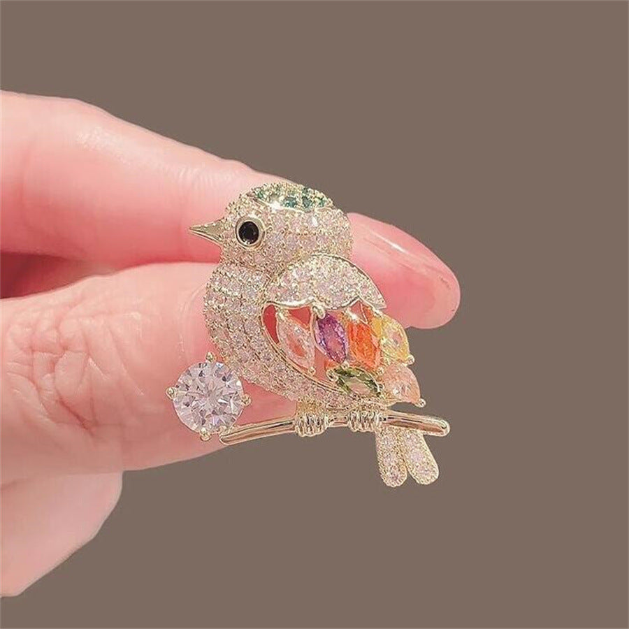 Full Diamond Animal Magpie Bird Brooch