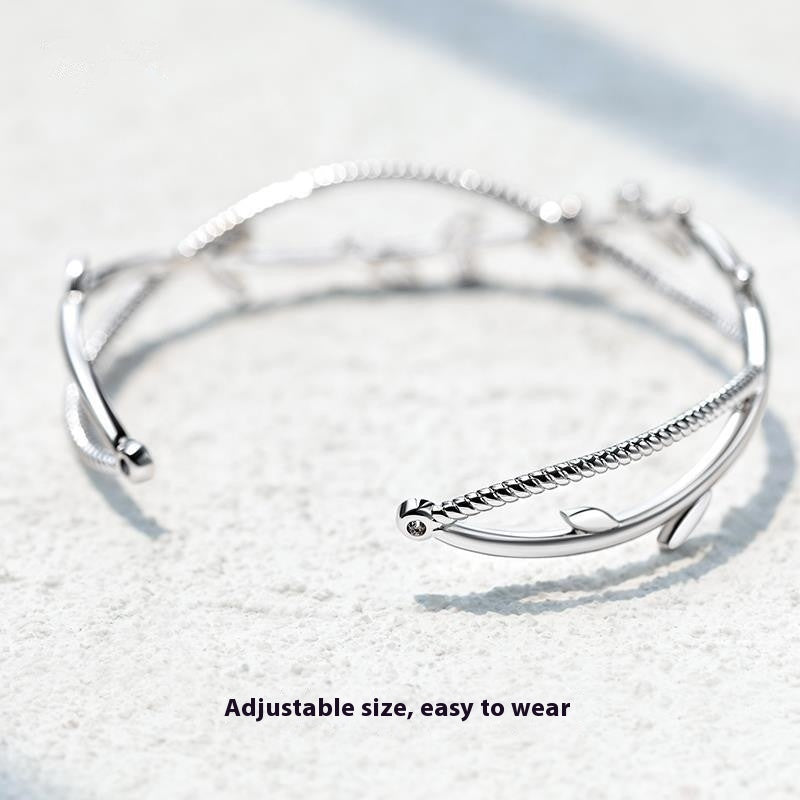Young And Astringent Cross Twisted Design Branch Sprout Bracelet