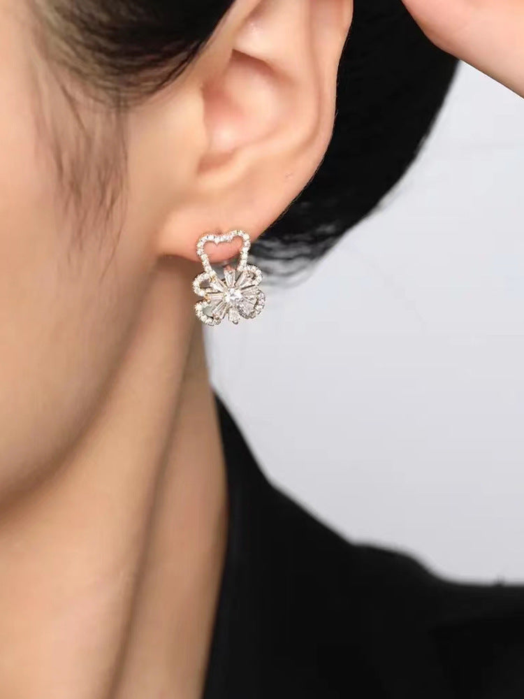 Rotatable Bear Earring Temperament Design Sense