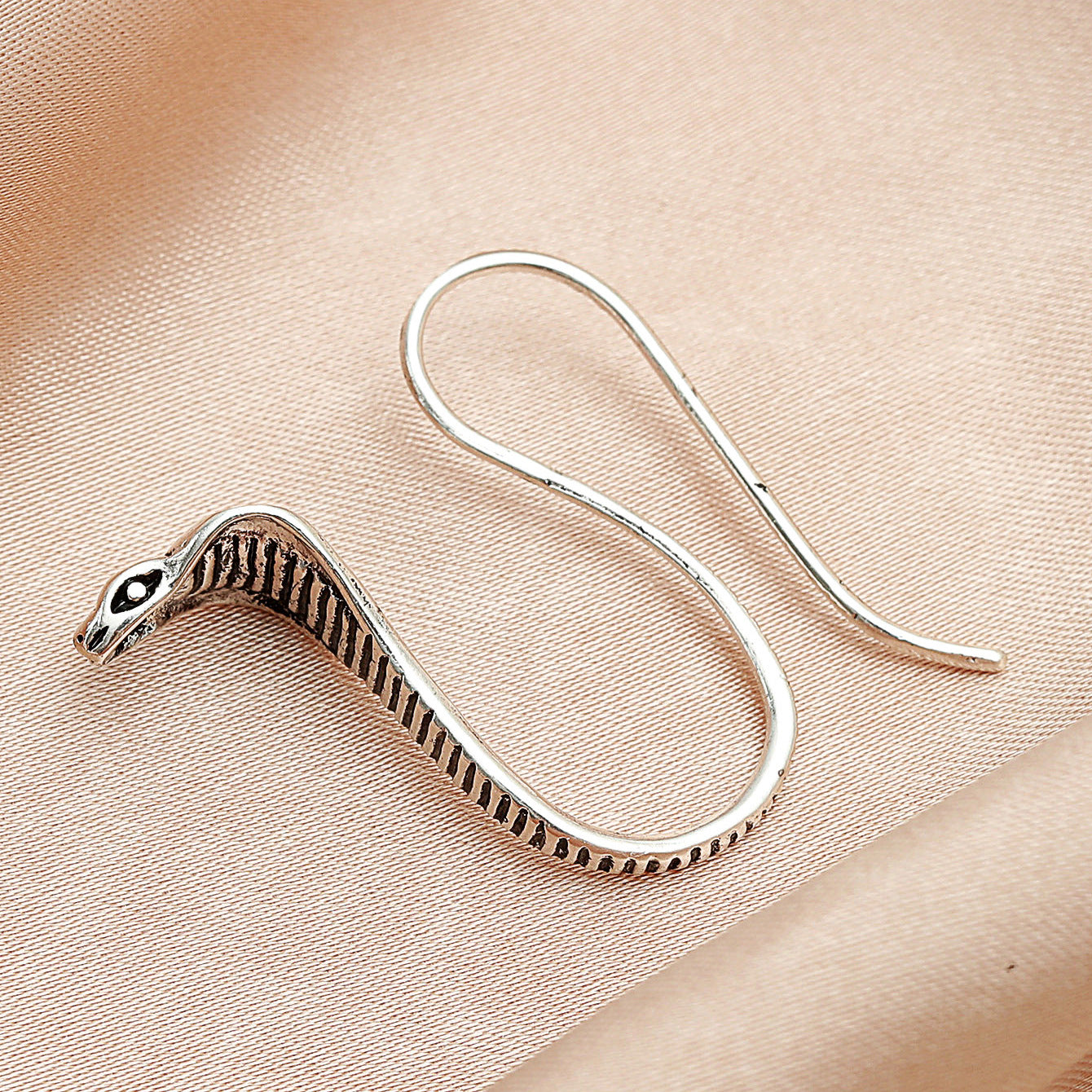 Exaggerated Metal Copper Plated Earring Single Statement