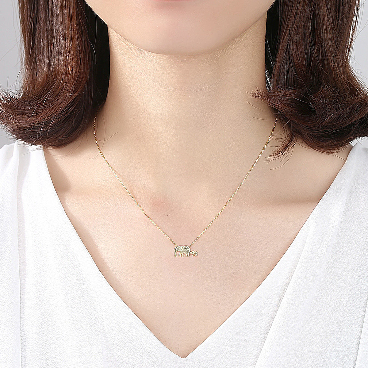 Cute Elephant Pendant Necklace Female Jewelry