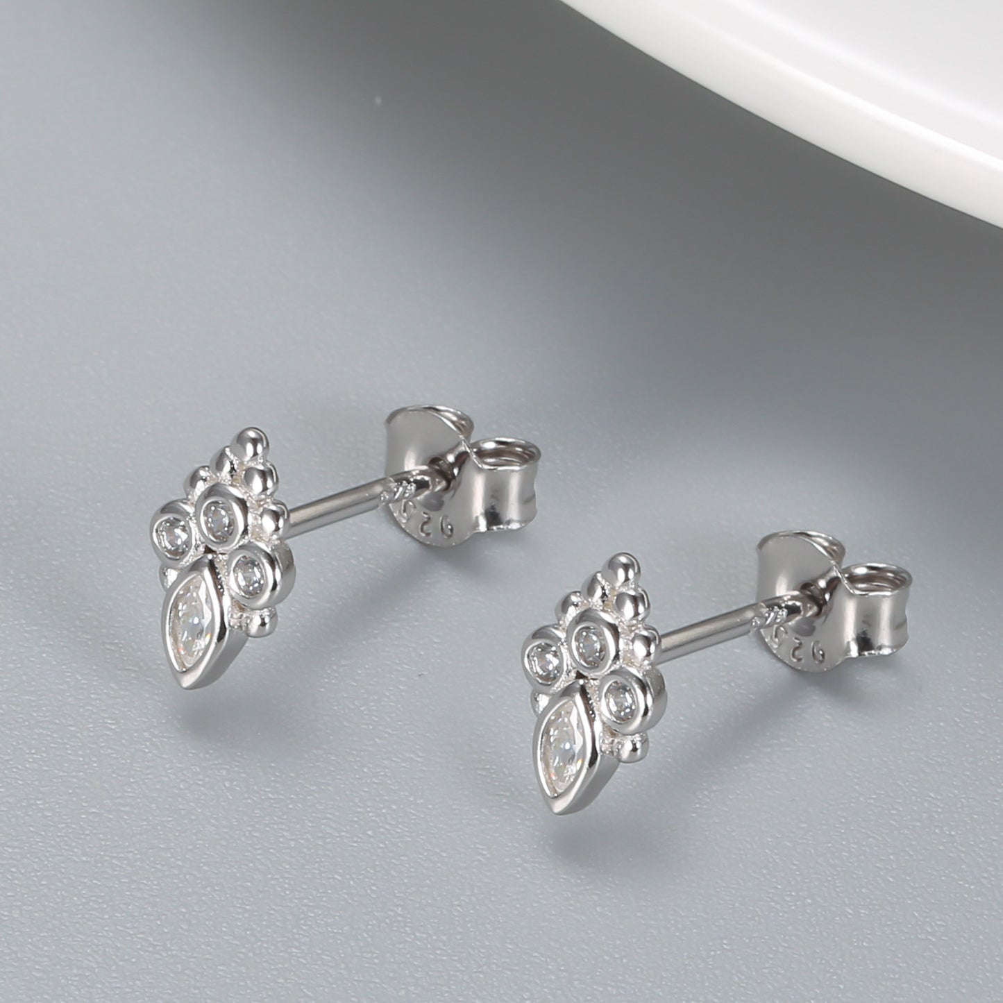 S925 Sterling Silver Cat's Paw Diamond Stud Earrings