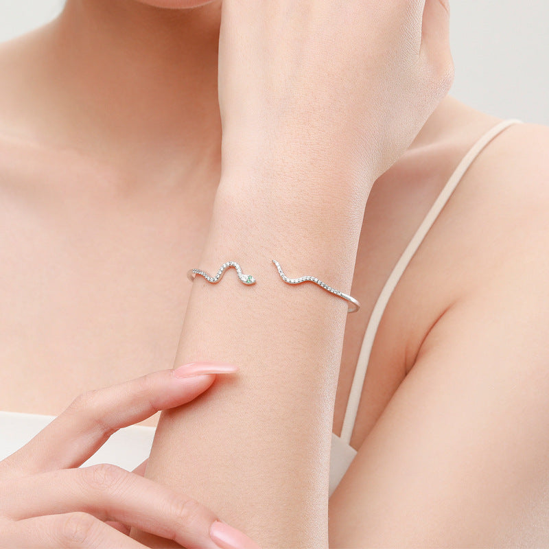 European And American S925 Sterling Silver Bracelet Special-interest Design Fashion Snake Bracelet