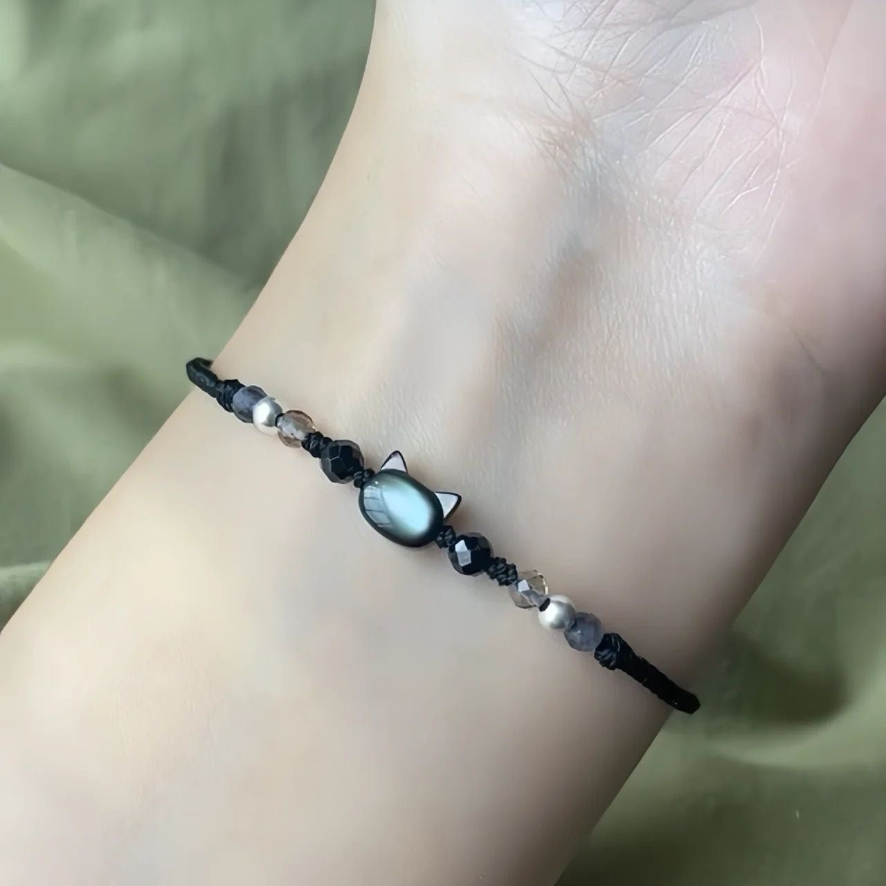 Black Cat White Cat Shell Bracelet