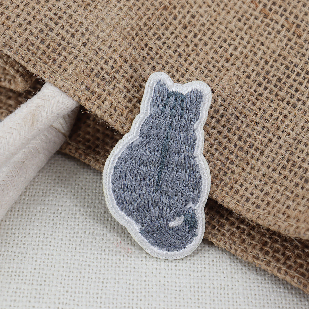 Embroidery Cat Cute Brooch Washing Free Sewing