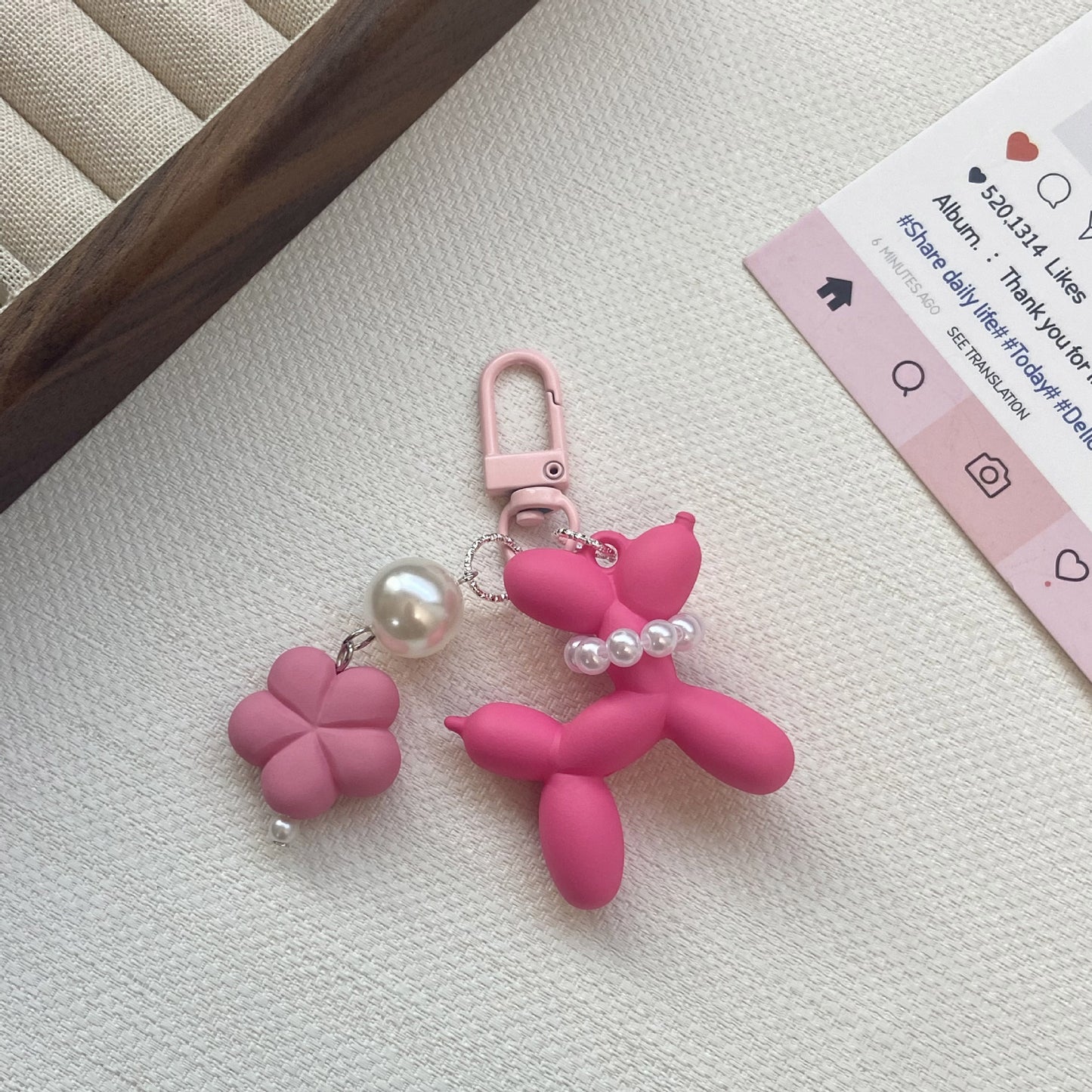 Pearl Balloon Dog Flower Keychain