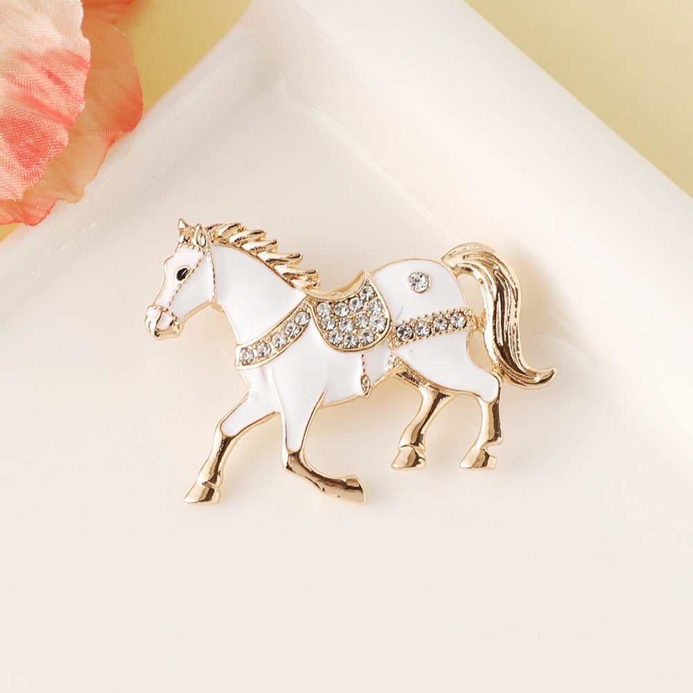 Affordable Luxury Fashion Chinese Zodiac Horse Drop Oil Diamond Brooch High Sense