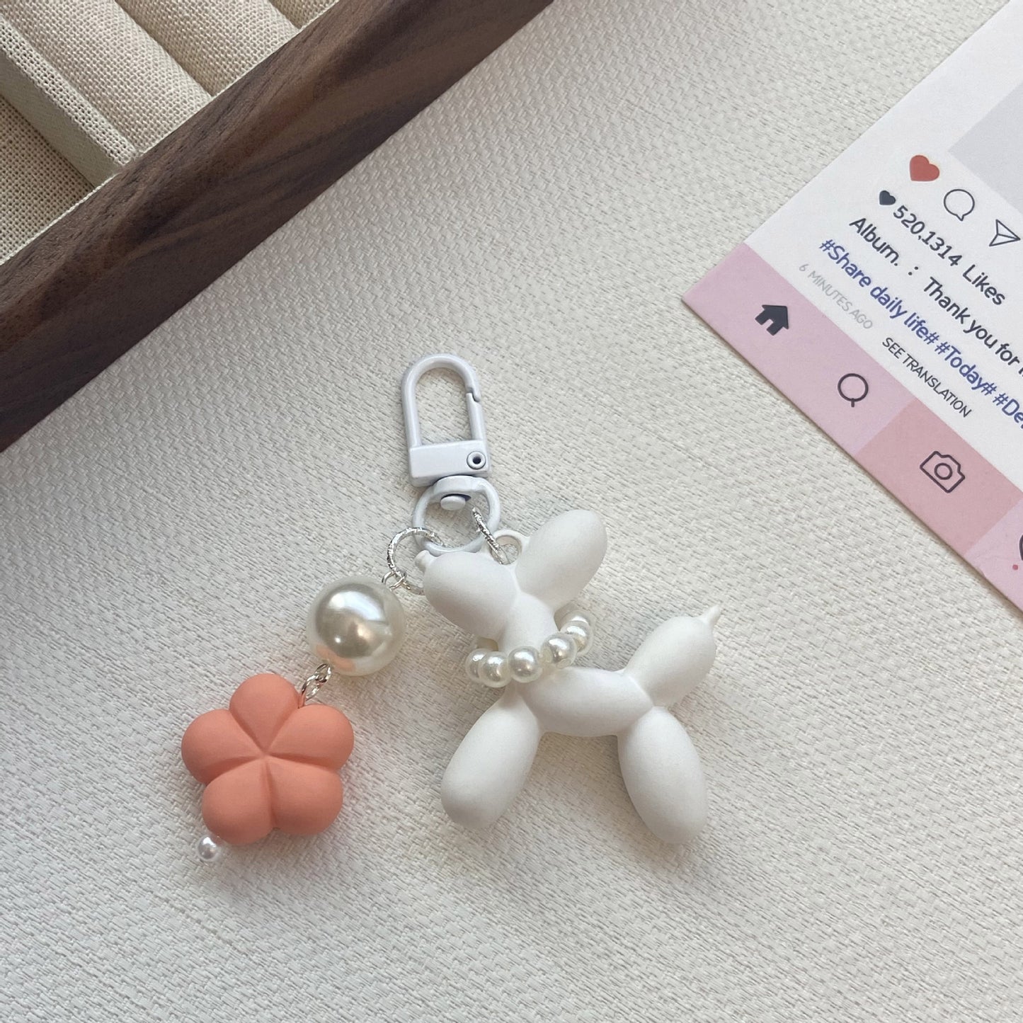 Pearl Balloon Dog Flower Keychain
