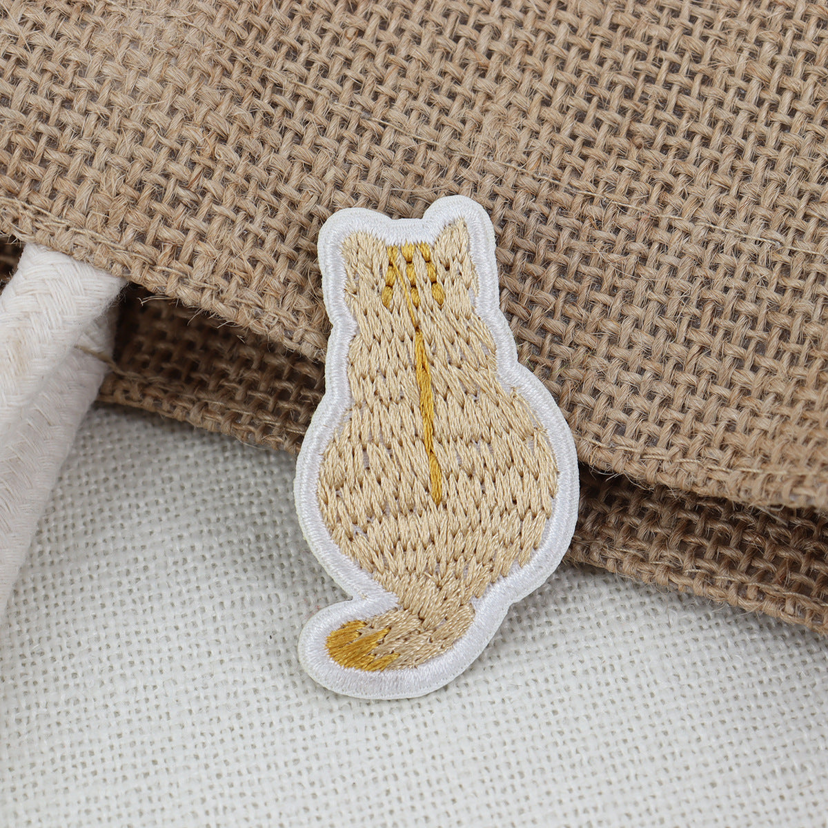 Embroidery Cat Cute Brooch Washing Free Sewing