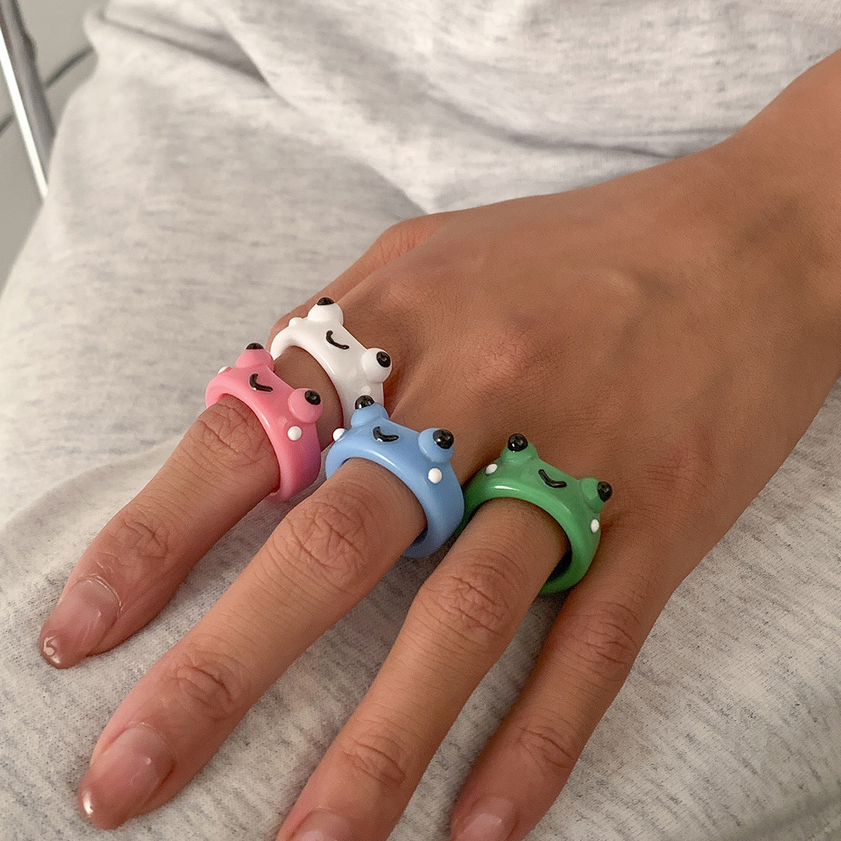 Three-dimensional Animal Color Resin Ring