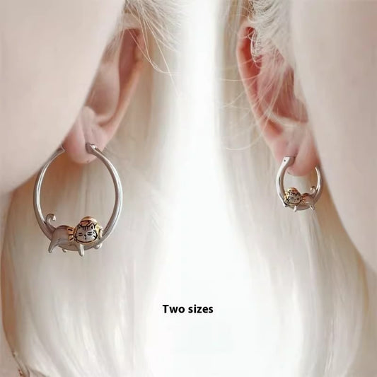 Cute And Graceful Broken Cat Earrings Niche